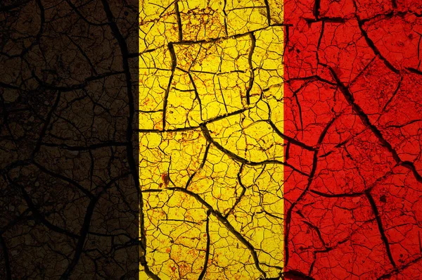 Belçika Bayrağında Kuru Toprak Deseni Var Kuraklık Konsepti Olan Bir — Stok fotoğraf