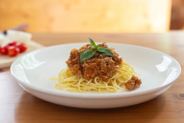 Homemade Spaghetti Bolognese Wooden Table — Stock Photo, Image