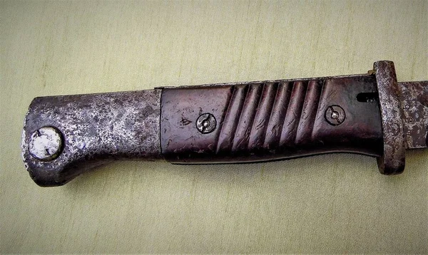 Couteau Baïonnette Fusil Allemand Seconde Guerre Mondiale Sur Fond Tissu — Photo