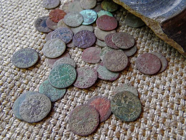 Doğu Avrupa 'nın 17. yüzyılının eski bakır paraları, Boratinki, 1661-1668.