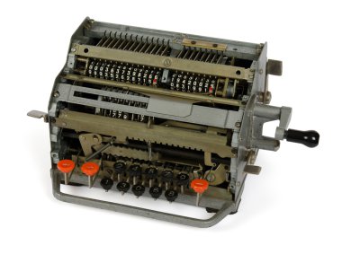 arithmometer izole