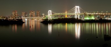 Gökkuşağı Köprüsü Tokyo gece