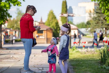 15 Mayıs 2021. Spring Resort kasabası Truskavets. Central City Parkı. Torosevich Bulvarı