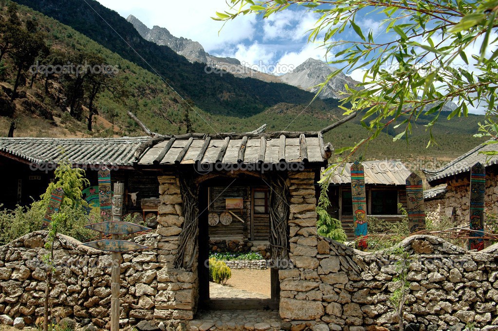 Lijiang Township China Farmhouse at Ju Zhu Qing Tian Stone