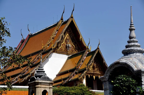 Bangkok, Tajlandia: ubosot sanktuarium hali w wat suthat — Zdjęcie stockowe