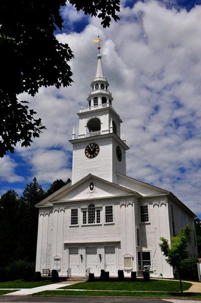 Hancock, nh: 1700 talet första Kongregationalistkyrkan — Stockfoto