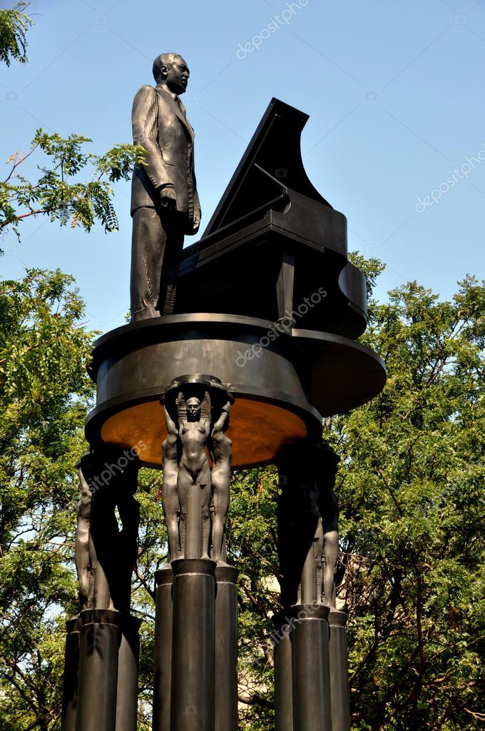 NYC Duke Ellington Statue at West 110th Street & Fifth Avenue in