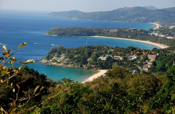 Phuket, thailand: karon görüş--dan uzak manzara — Stok fotoğraf