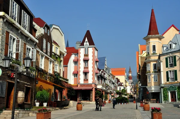 Bai Lu, China: Handsome Sino-French Village with its Alsatian Style Buildings — Stock Photo, Image