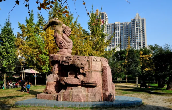 Пэнцзян, Китай: Парк скульптур — стоковое фото