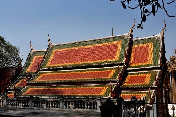 Saraaburi, Tailândia: Vihan Hall em Wat Phra Phutthabat — Fotografia de Stock