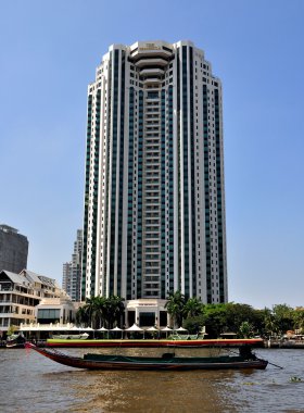 Bangkok, Thailand: Peninsula Hotel overlooking Chao Praya River clipart