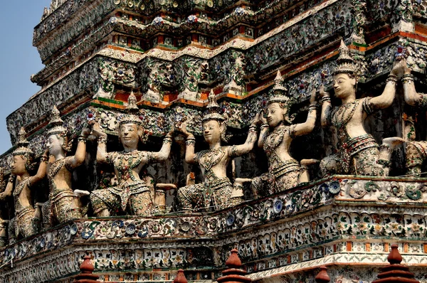 Bangkok, Tailândia: números de Kinnaree em Wat Arun — Fotografia de Stock