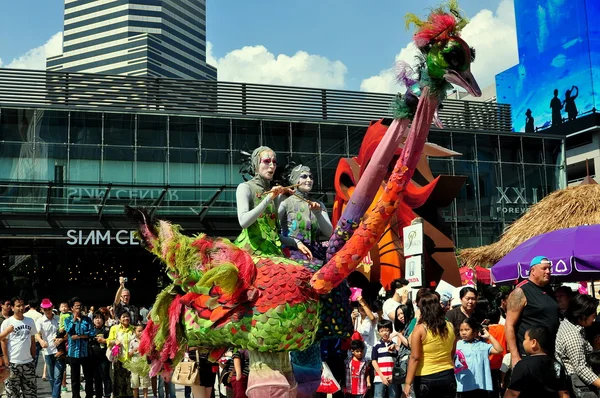 Bangkok, Thailand: Entertainers at Siam Paragon on Children's Day — Stock Photo, Image