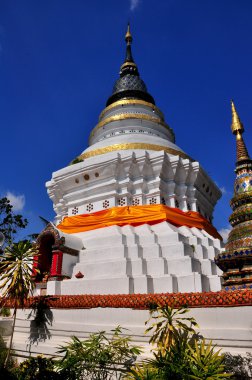 Chiang mai, Tayland: beyaz chedi wat ket karem,
