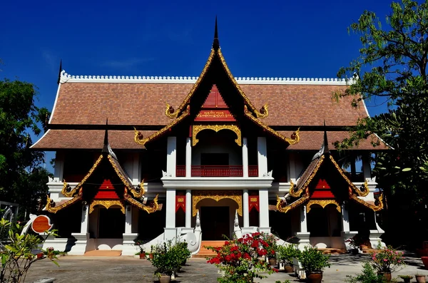 Chiang Mai, Tailândia: A Biblioteca de Wat Chiang Mun — Fotografia de Stock