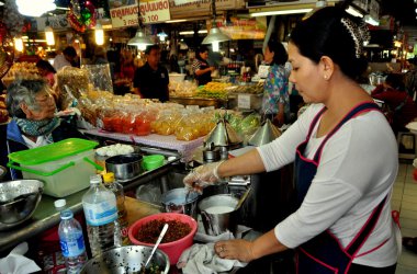 Bangkok, Tayland: Tay gıda satan kadın