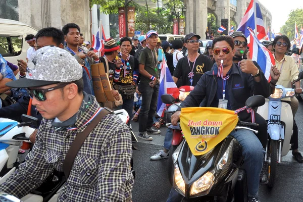 Bangkok,Thailand: Operation Shut Down Bangkok Demonstrators — Stock Photo, Image