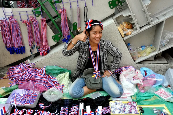 Bangkok, thailand: betrieb geschlossen bangkok souvenirverkäufer — Stockfoto