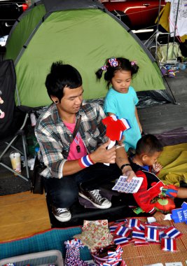 Bangkok, Tayland: operasyon kapamak bangkok Hediyelik eşya satan