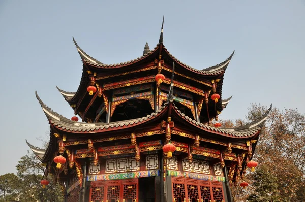 Pengzhou, Kina: trä pagoda buddhistiska lång xing klostret — Stockfoto