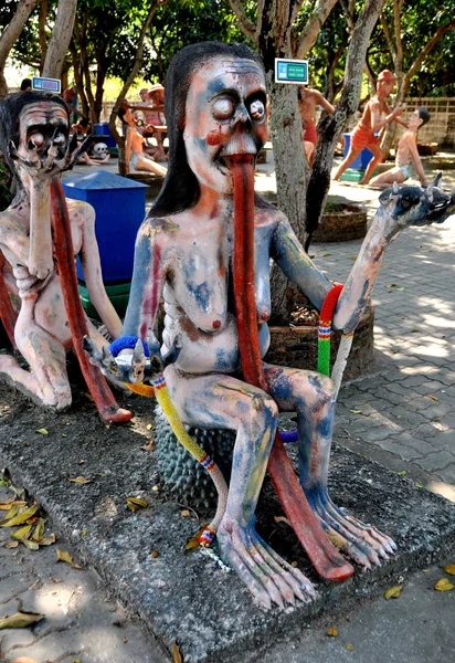 Bang Saen, Tailandia: Figuras del Jardín del Infierno en Wat Saen Suk —  Fotos de Stock