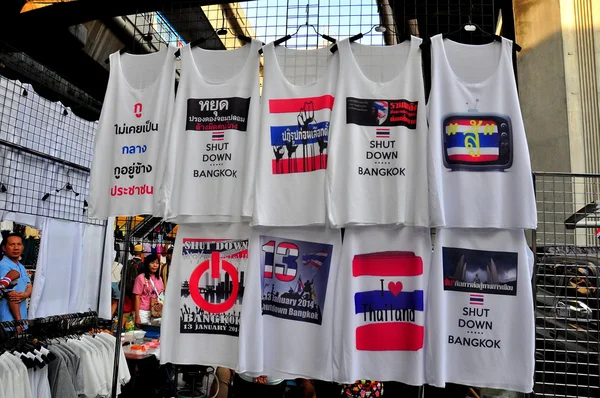 Bangkok, Thaïlande : Opération Shut Down Bangkok Tee-Shirts — Photo