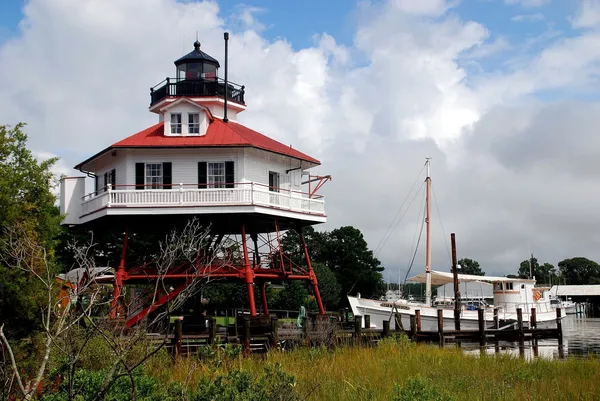 Solomon's Island, MD: 1883 Drum Point Lighthouse — Stock Photo, Image