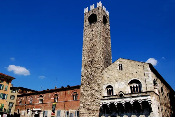 Brescia, italien: piazza del duomo — Stockfoto