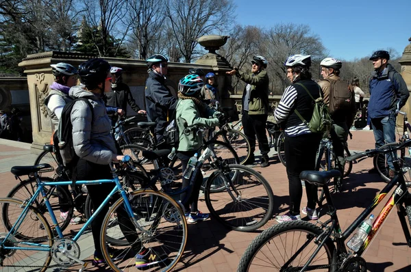 NYC: fietsers in central park — Stockfoto