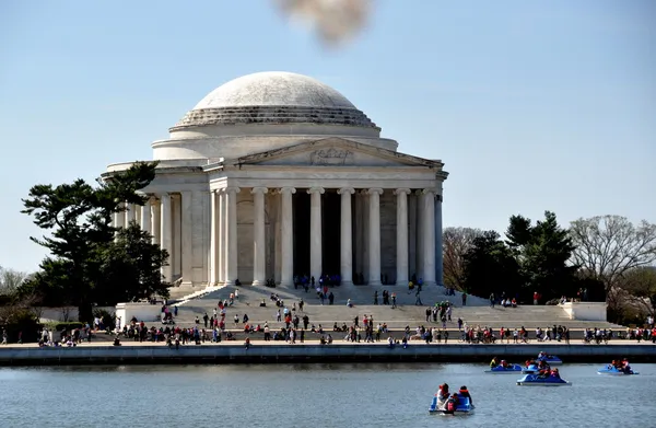 ワシントン、dc： ジェファーソン記念堂 — ストック写真