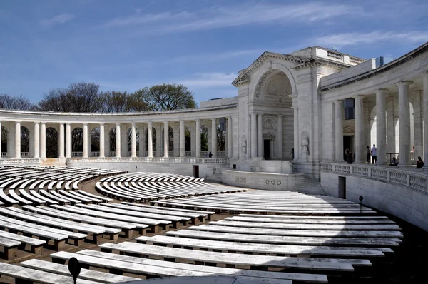 Arlington, VA:  Memorial Amphitheatre at Arlington National Cemetery — Stock Photo, Image