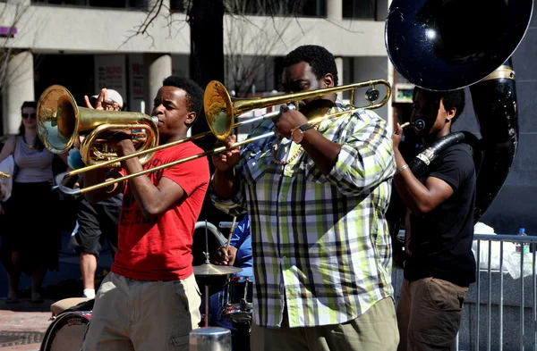 Washington, dc: jazz muzikanten bij dupont circle — Stockfoto