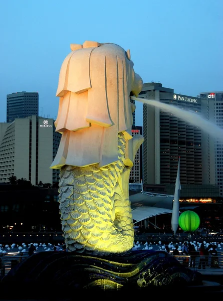 Singapore: La fontana di Merlion — Foto Stock