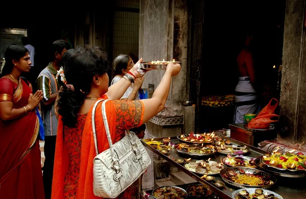 Singapore: sri veeramakaliamman hinduiska templet — Stockfoto