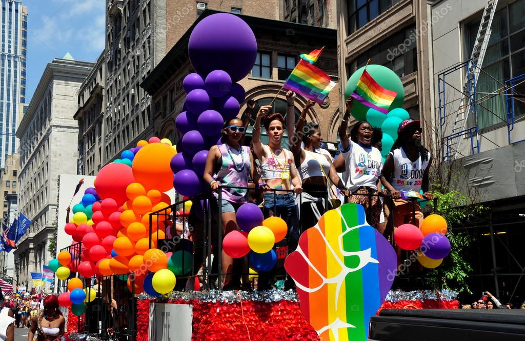 nyc gay pride parade 2014