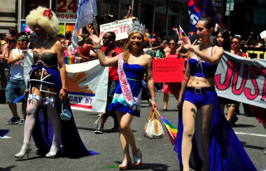 NYC: 2014 Eşcinsel gurur geçit töreni