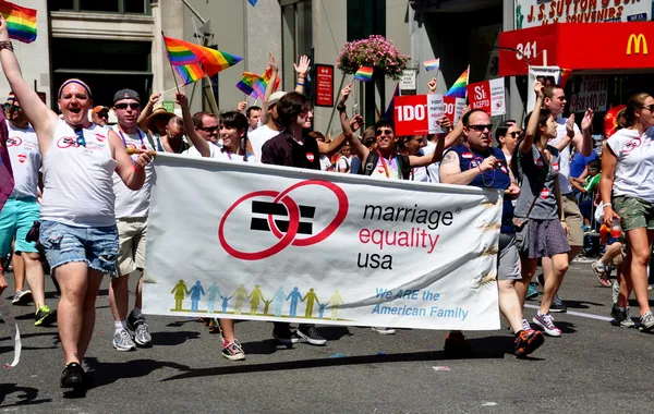 NYC: Desfile del Orgullo Gay 2014 — Foto de Stock