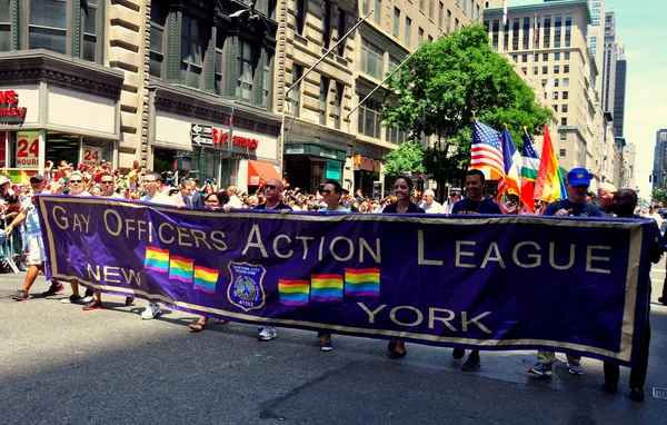 NYC: 2014 Eşcinsel gurur geçit töreni — Stok fotoğraf