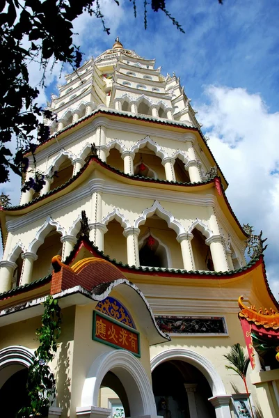 Penang, Malaisie : Pagode du temple Kek Lok Si — Photo