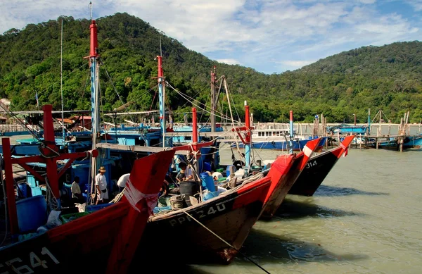 Penang, Malásia: Barcos de pesca — Fotografia de Stock
