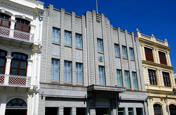 Georgetown, Malaysia: Art Deco 1930's Building — Stock Photo, Image