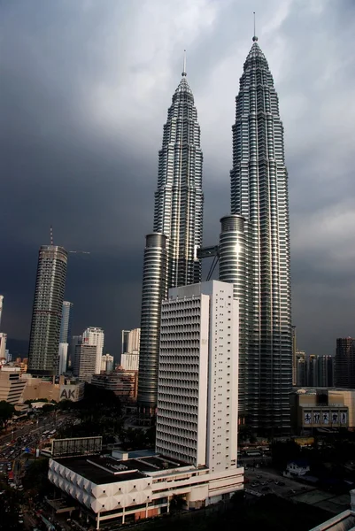 Kuala Lumpur, Malaysia: Petronas Towers — Stock Photo, Image
