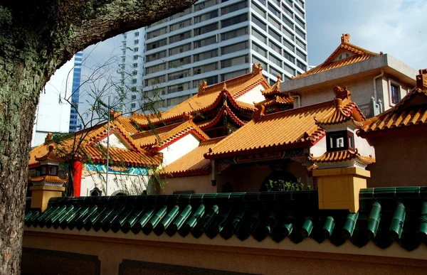 Kuala Lumpur, Malásia: Fa Jie Guan Yin Sheng templo chinês — Fotografia de Stock