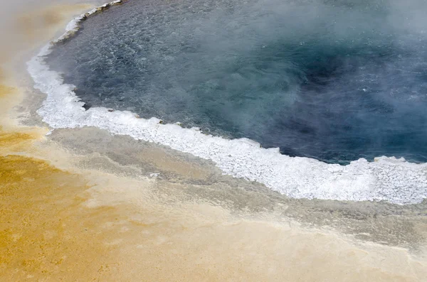 Geyser a Yellowstone — Foto Stock