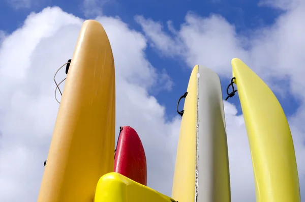 Canoe colorate — Fotografie, imagine de stoc