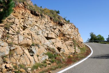 Dağ yolu