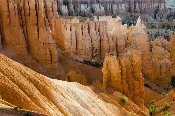 Ανατολή του ηλίου σε bryce canyon — Φωτογραφία Αρχείου