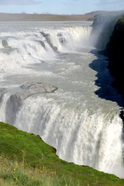 İzlanda 'da Şelale