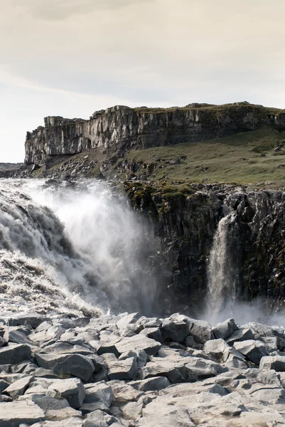 Wasserfall in Island — Stockfoto